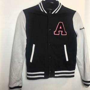 Forever 21 Varsity Jacket S